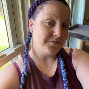 Meet your Posher, Ariel